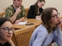Школа журналистики продолжает работу в библиотеке
