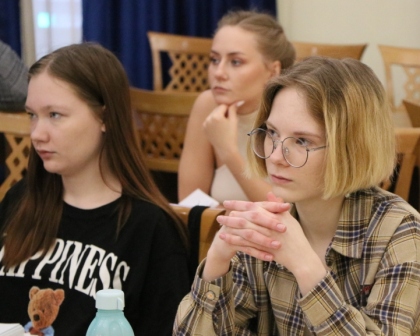 Очередной сезон Школы журналистики в Молодёжной библиотеке близится к завершению